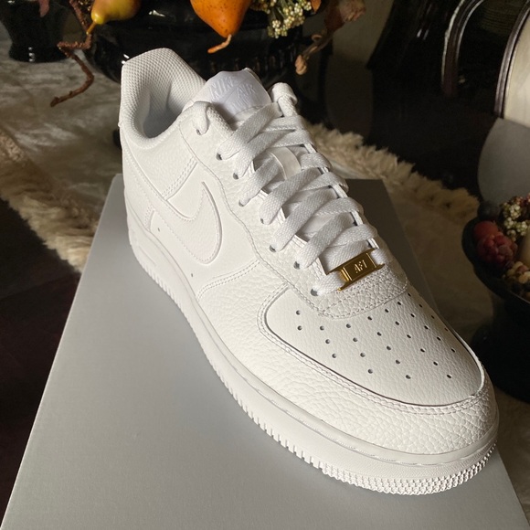 🚨 SOLD 🚨 Nike Air Force 1 ‘07 🚨SOLD 🚨 - Picture 2 of 6